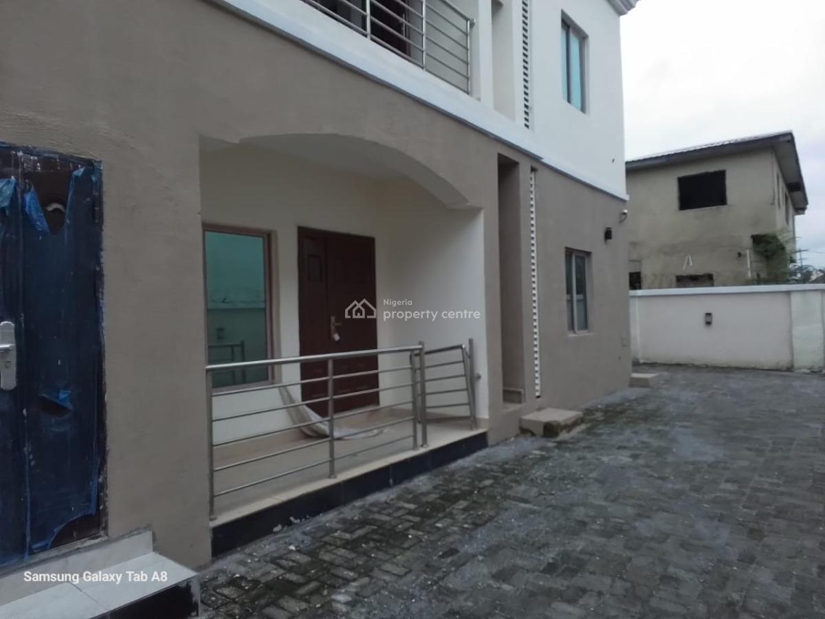 10 Bedroom Edifice N450m, F01, Kubwa, Abuja, Block of Flats for Sale