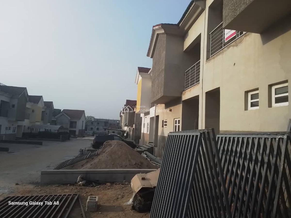 4 Bedrooms Terraced Duplex, After Nizamiye Hospital, Karmo, Abuja, Terraced Duplex for Sale