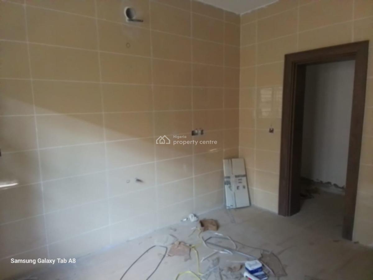 4 Bedrooms Terrace, Near Area 1, Durumi, Abuja, Terraced Duplex for Sale