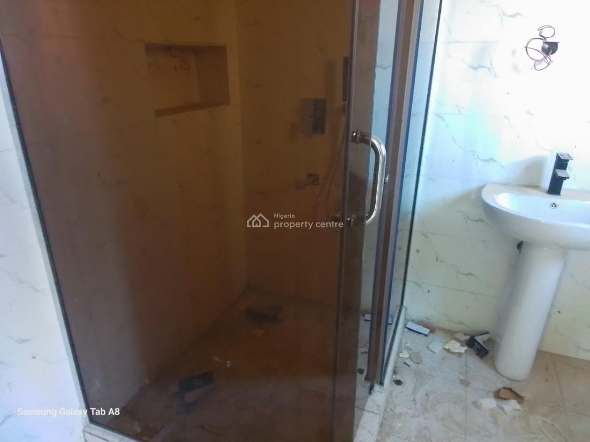 4 Bedrooms Terrace, Near Area 1, Durumi, Abuja, Terraced Duplex for Sale