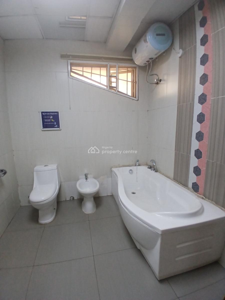 Standard Massive Twin Duplex, Off Ibitu Ukeiwe Street, Jabi, Abuja, Detached Duplex for Sale