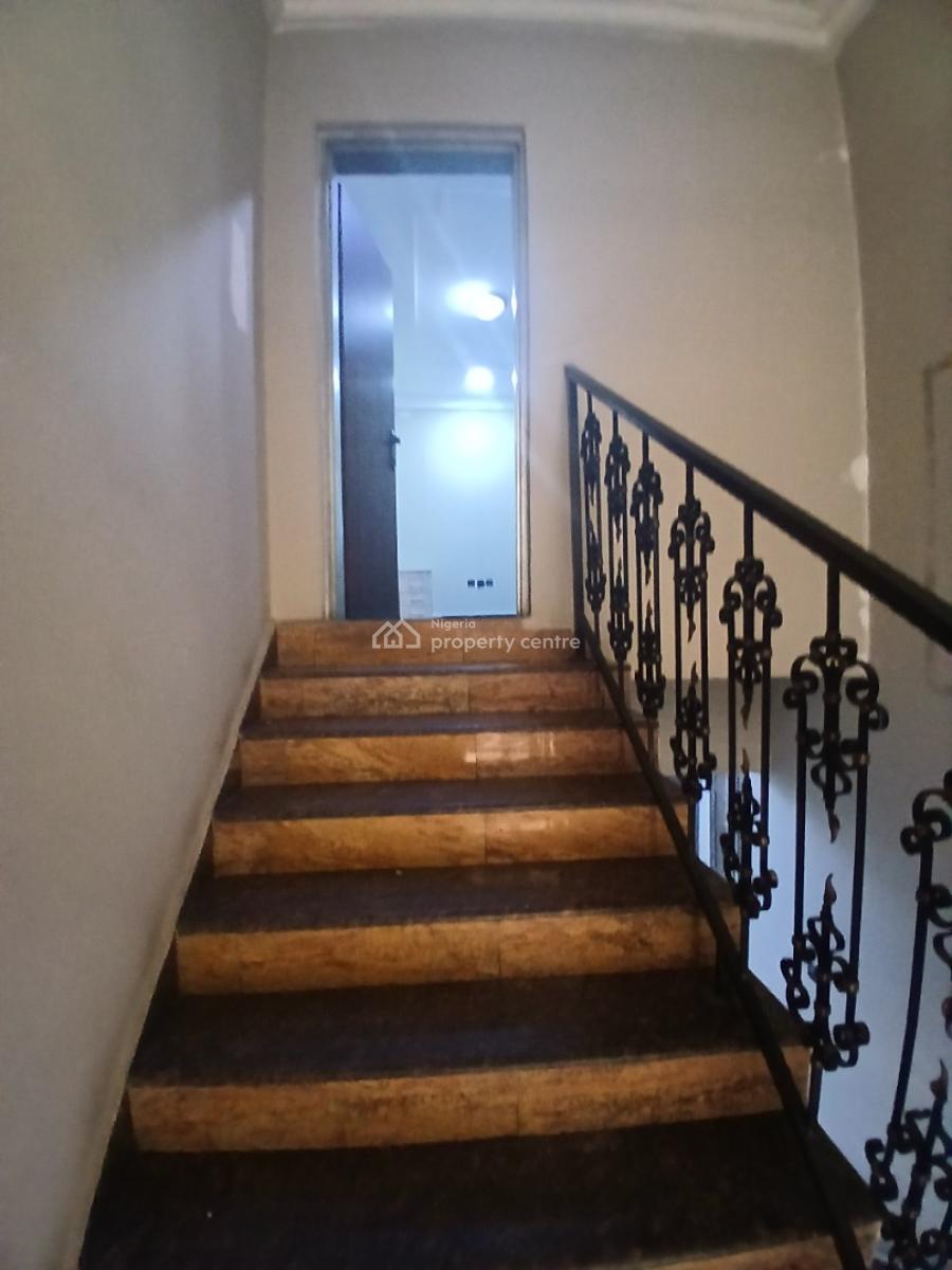 Standard Massive Twin Duplex, Off Ibitu Ukeiwe Street, Jabi, Abuja, Detached Duplex for Sale