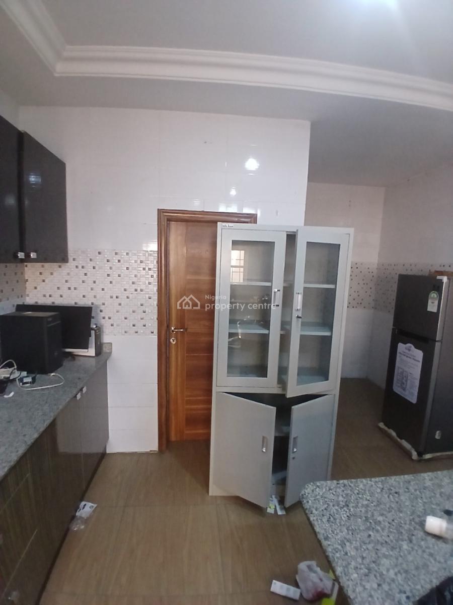 Standard Massive Twin Duplex, Off Ibitu Ukeiwe Street, Jabi, Abuja, Detached Duplex for Sale