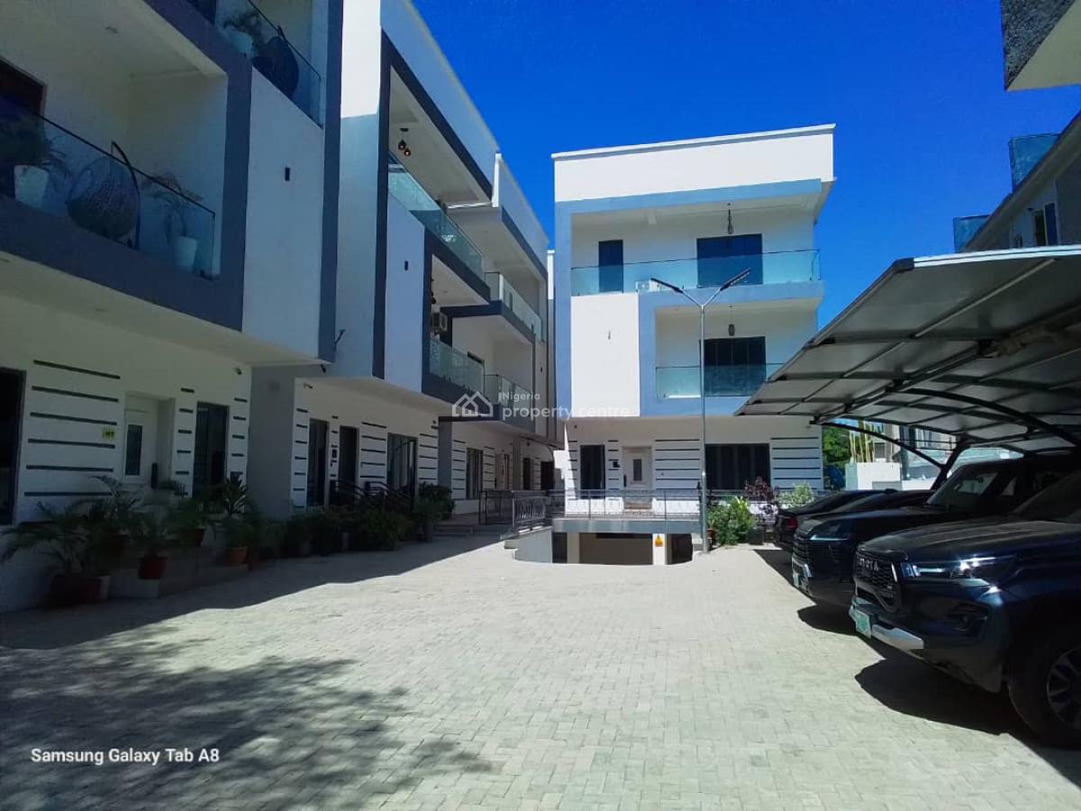 4 Bedrooms Semi Detached Luxury Duplex, Utako, Abuja, Semi-detached Duplex for Sale