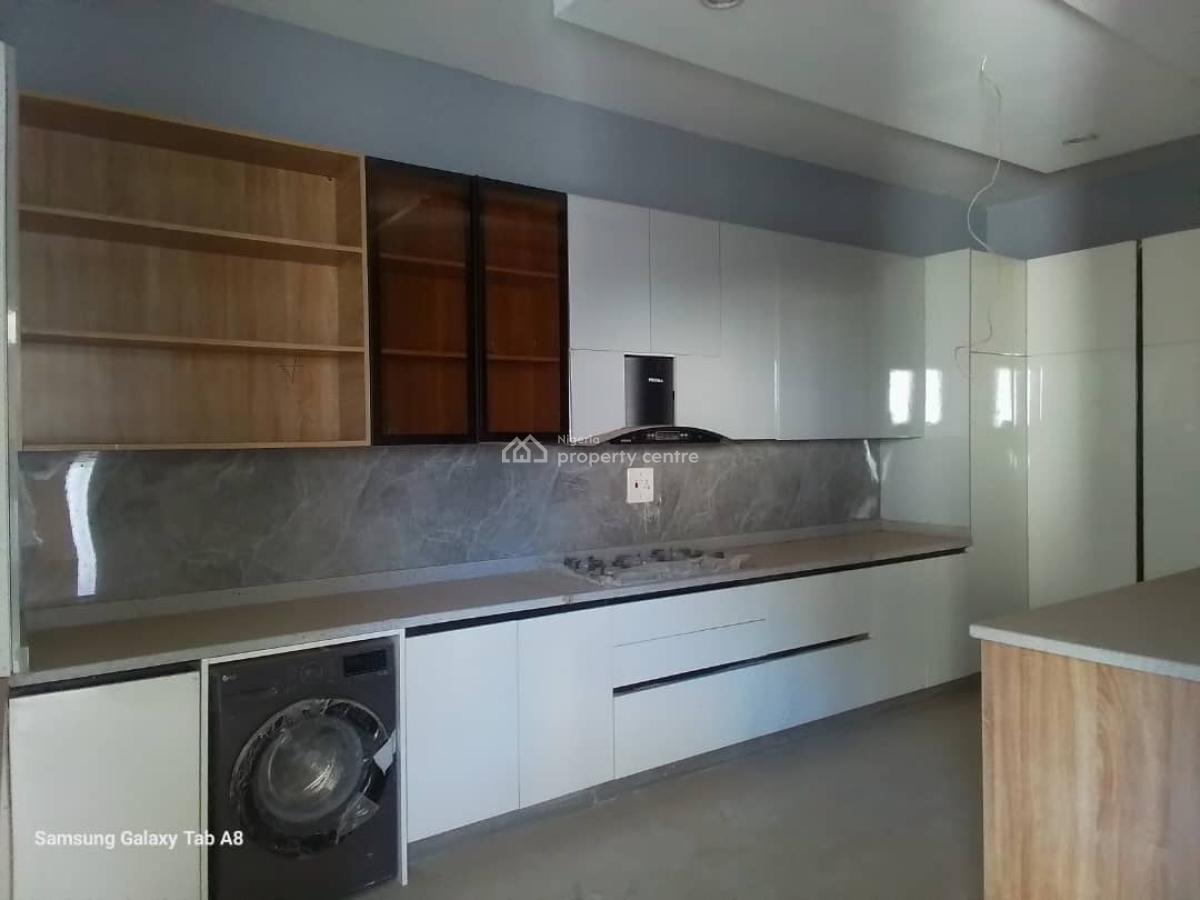 4 Bedrooms Semi Detached Luxury Duplex, Utako, Abuja, Semi-detached Duplex for Sale