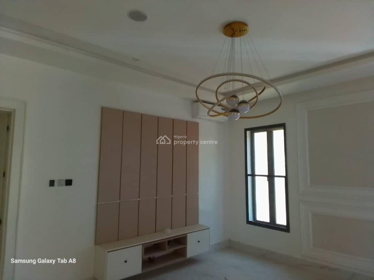 4 Bedrooms Semi Detached Luxury Duplex, Utako, Abuja, Semi-detached Duplex for Sale