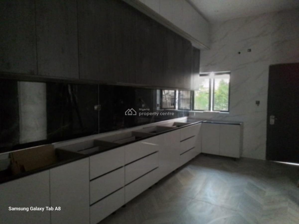 Super Luxury Terrace, Near Coza, Guzape District, Abuja, Terraced Duplex for Sale