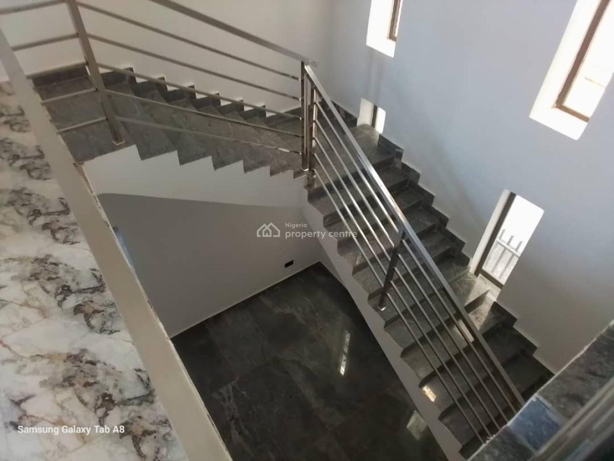 5 Bedrooms Mansion, Near Gwarimpa, Kado, Abuja, Detached Duplex for Sale