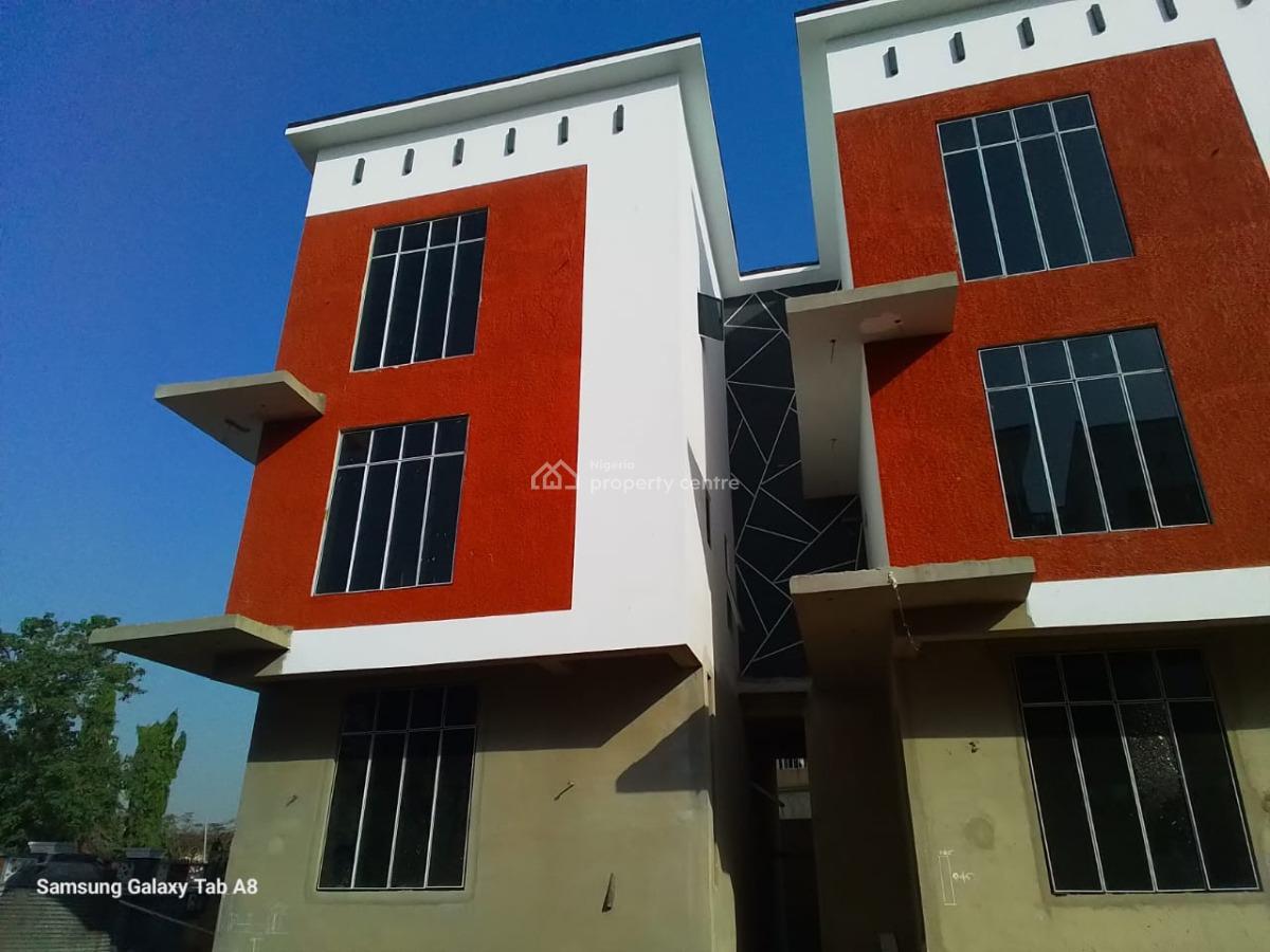 4 Bedroom Office Friendly Duplex, Utako Main, Utako, Abuja, Block of Flats for Sale