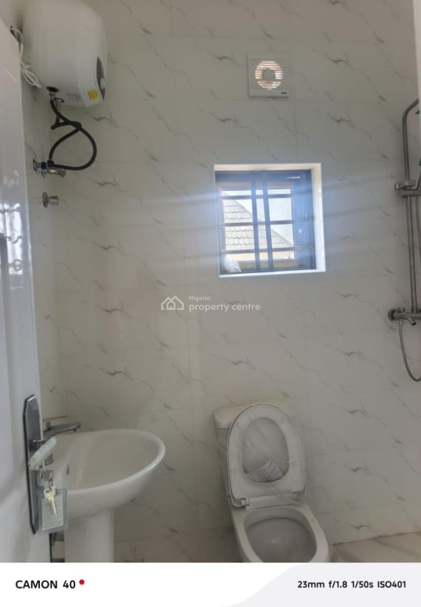 Newly Built Spacious 3 Bedroom Flats, Dunamis Church Airport Road, Lugbe District, Abuja, Flat / Apartment for Rent