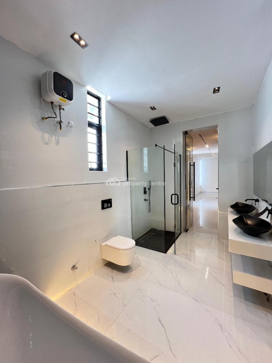 Decent 5 Bedroom Fully Detached Duplex, Lekki Phase 1, Lekki, Lagos, Detached Duplex for Sale