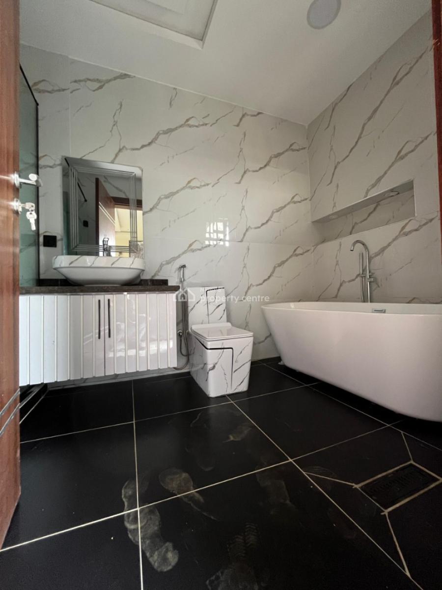 Elegant 4-bedroom Semi-detached Duplex Plus Bq, Gbagada, Lagos, Semi-detached Duplex for Sale