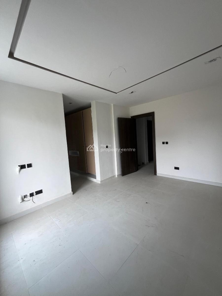 Well Built 4 Bedroom Terrace Duplex, Lekki Phase 1, Lekki, Lagos, Terraced Duplex for Sale