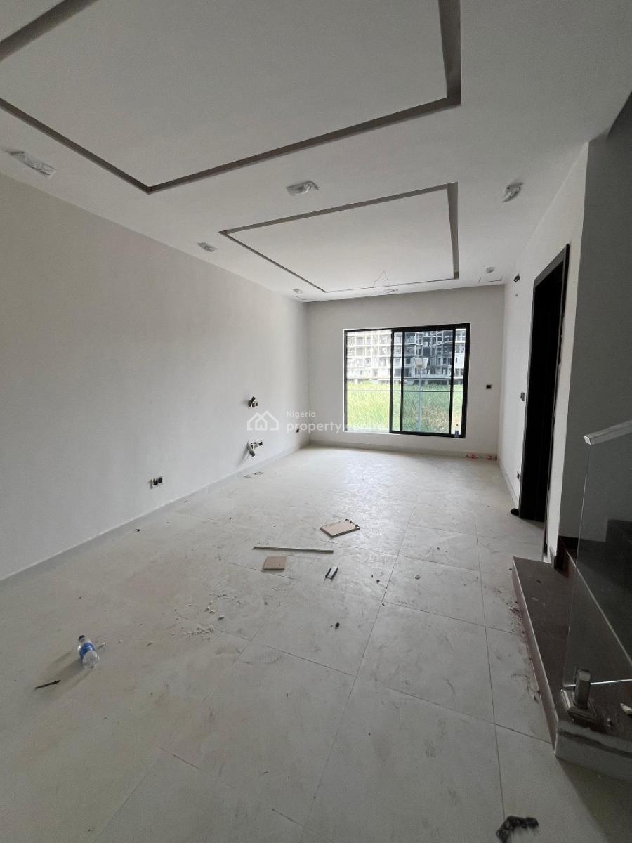Well Built 4 Bedroom Terrace Duplex, Lekki Phase 1, Lekki, Lagos, Terraced Duplex for Sale