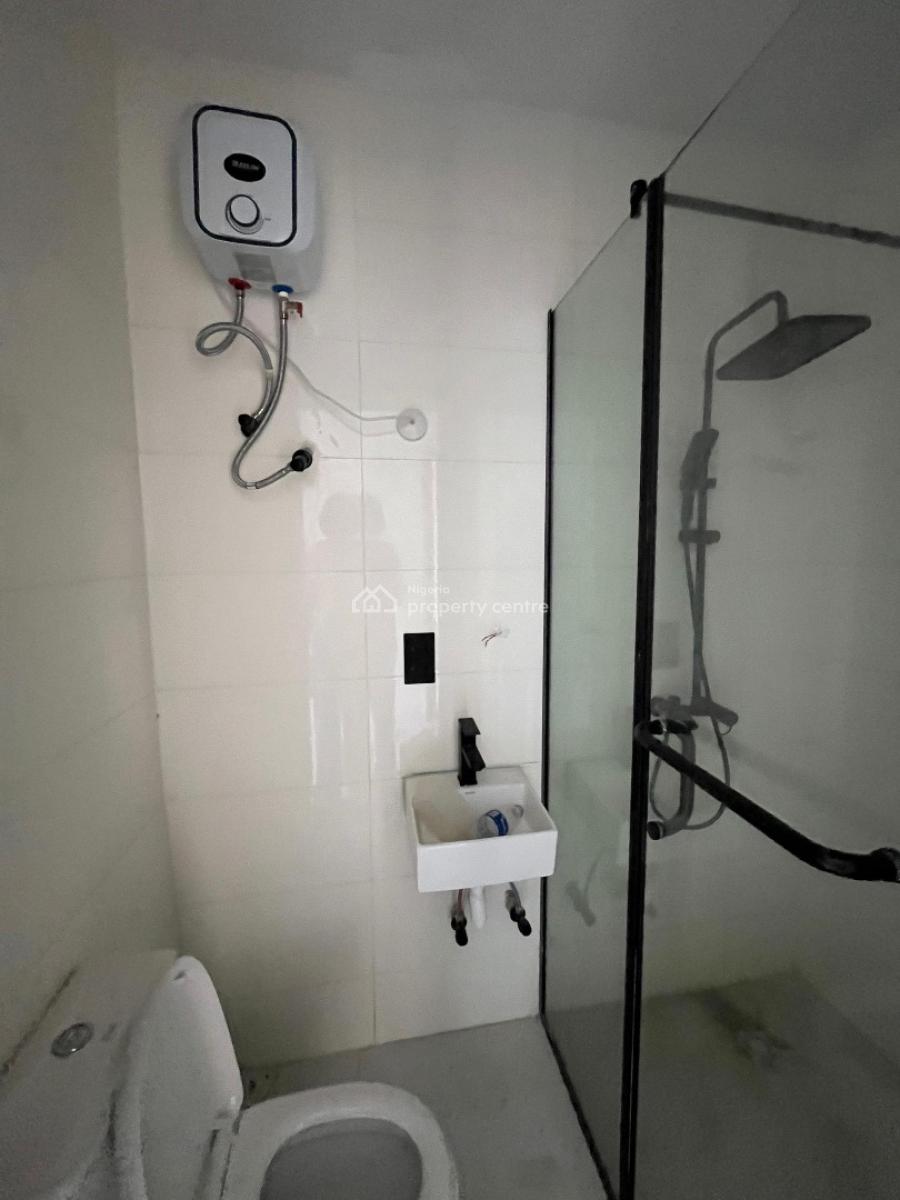 Well Built 4 Bedroom Terrace Duplex, Lekki Phase 1, Lekki, Lagos, Terraced Duplex for Sale