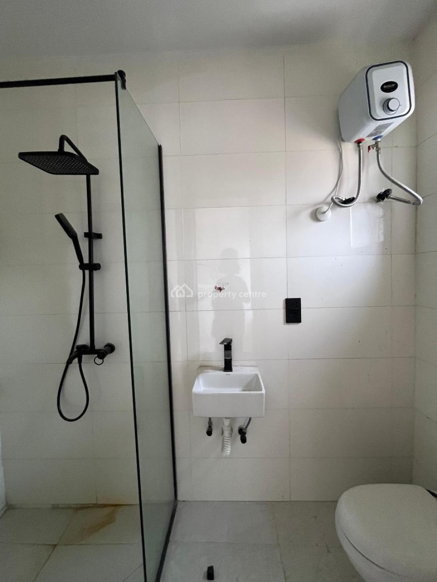 Well Built 4 Bedroom Terrace Duplex, Lekki Phase 1, Lekki, Lagos, Terraced Duplex for Sale