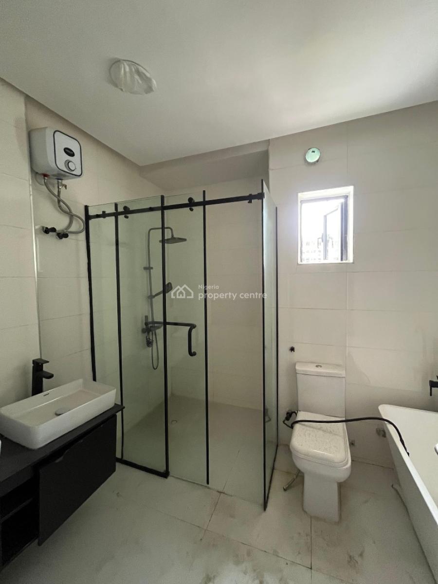 Well Built 4 Bedroom Terrace Duplex, Lekki Phase 1, Lekki, Lagos, Terraced Duplex for Sale