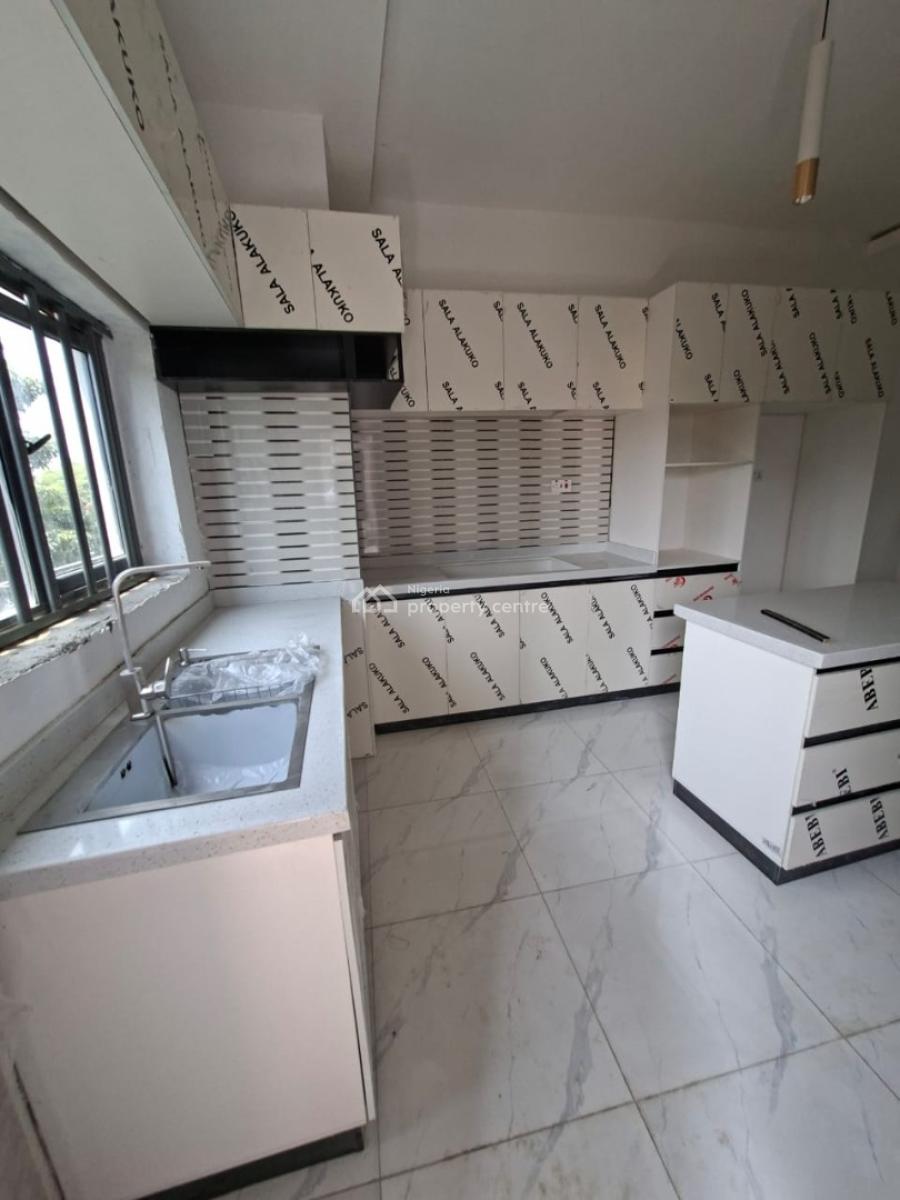 Top Notch and Exquisite 2 Bedroom Apartment with Bq, Freedom Way, Ikate, Lekki, Lagos, Flat / Apartment for Rent