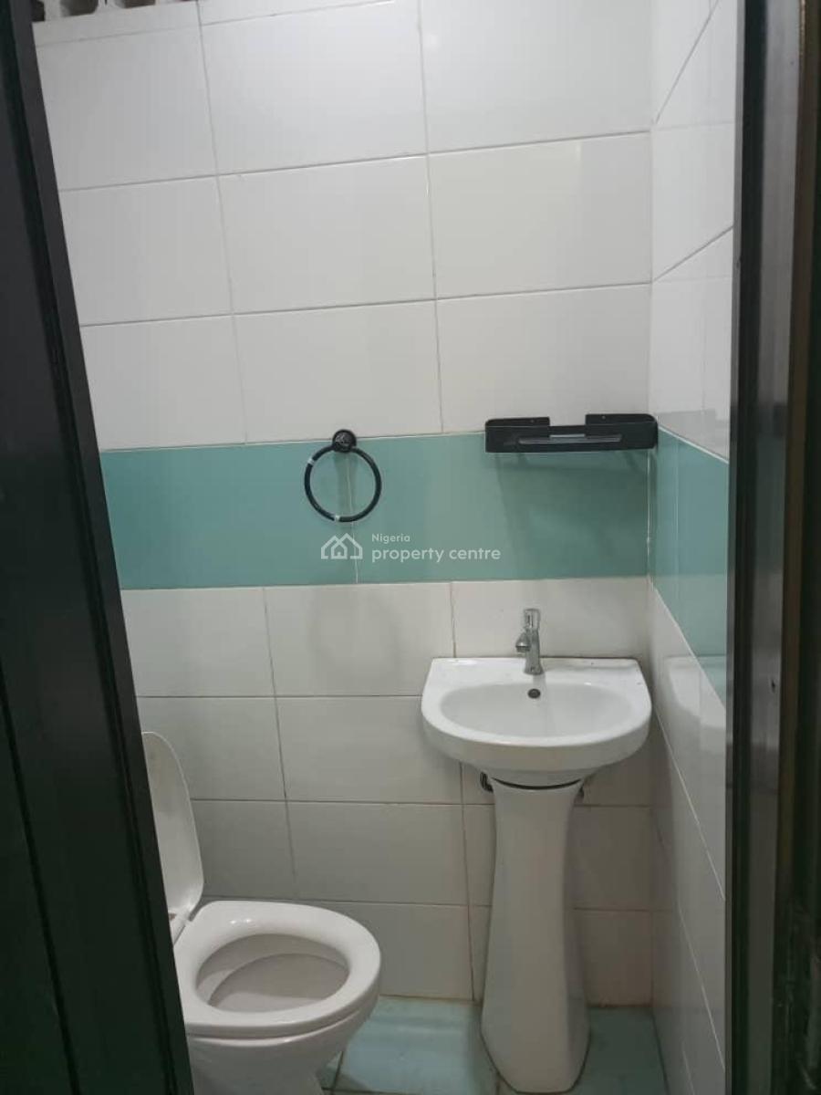 Fully Serviced 4 Bedroom Apartment with a Bq, By Sanusi Fafunwa Road, Victoria Island (vi), Lagos, Flat / Apartment for Rent