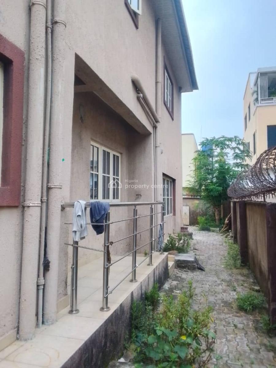 Vacant 5 Bedrooms Fully Detached Duplex, Off Emmanuel Keshi Street, Gra Phase 2, Magodo, Lagos, Detached Duplex for Sale