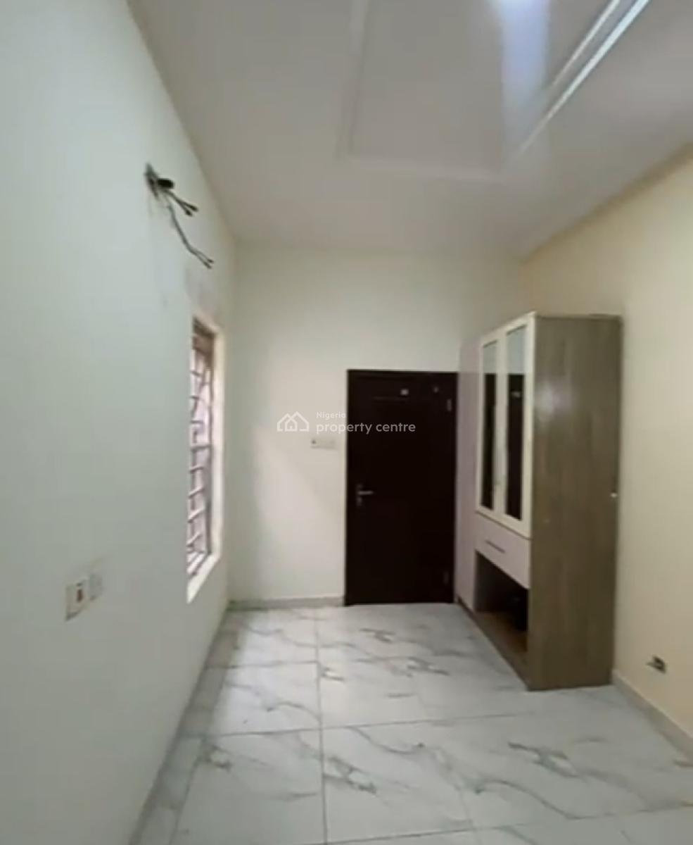 Semi Masters Bedroom at Coleman Nwafor Orchid  Road{ Video}, Coleman Nwafor Estate Orchid Road, Lekki, Lagos, Self Contain (single Rooms) for Rent