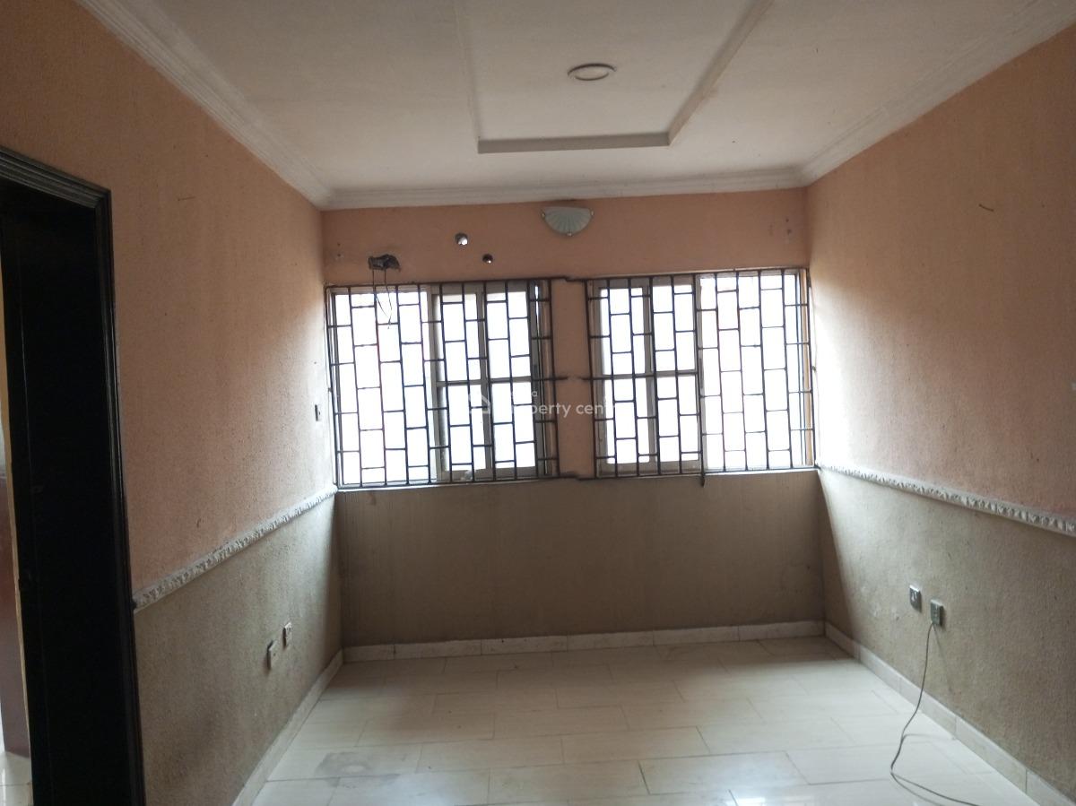 Very Spacious 3bed Flat Upstairs in a Secured Estate, Badore, Ajah, Lagos, Flat / Apartment for Rent