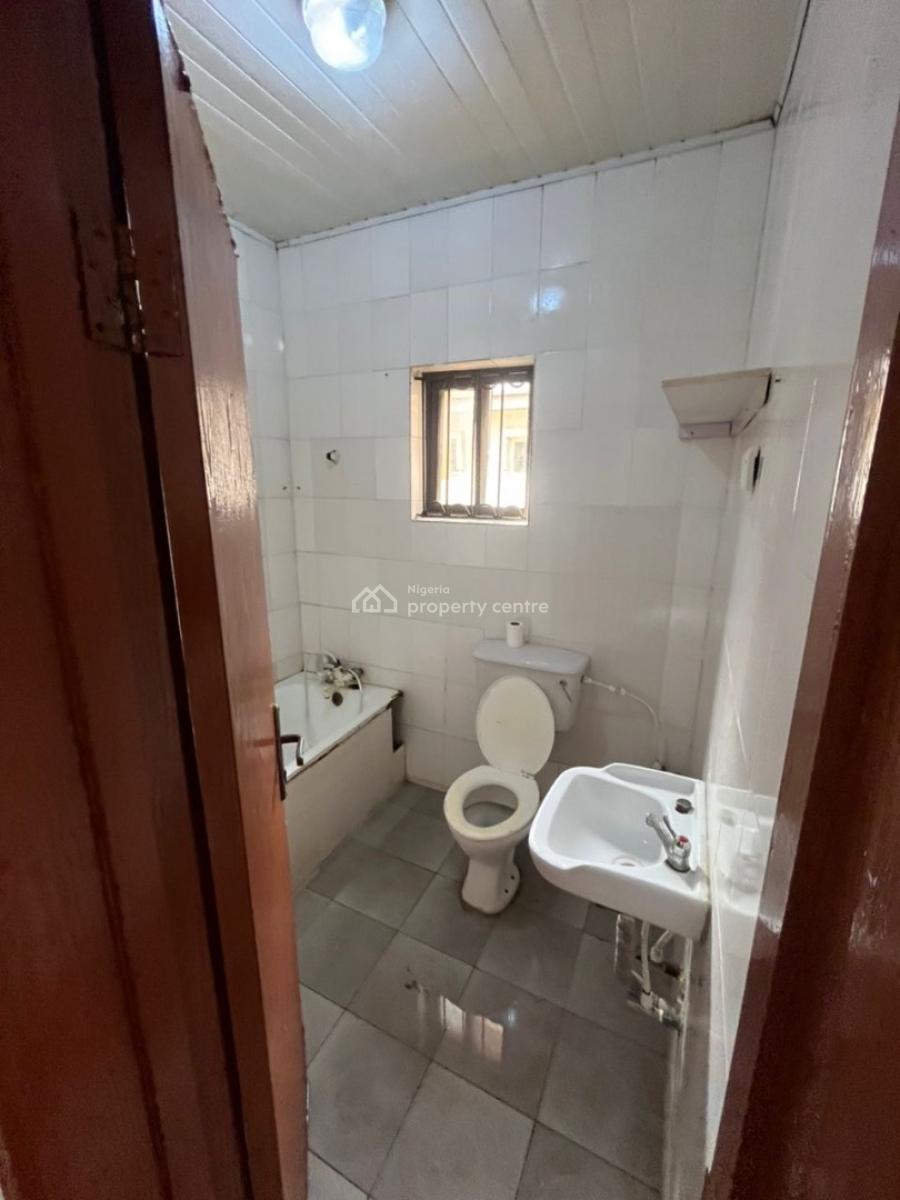 a Room Selfcontain, Lekki Phase 1, Lekki, Lagos, Self Contain (single Rooms) for Rent