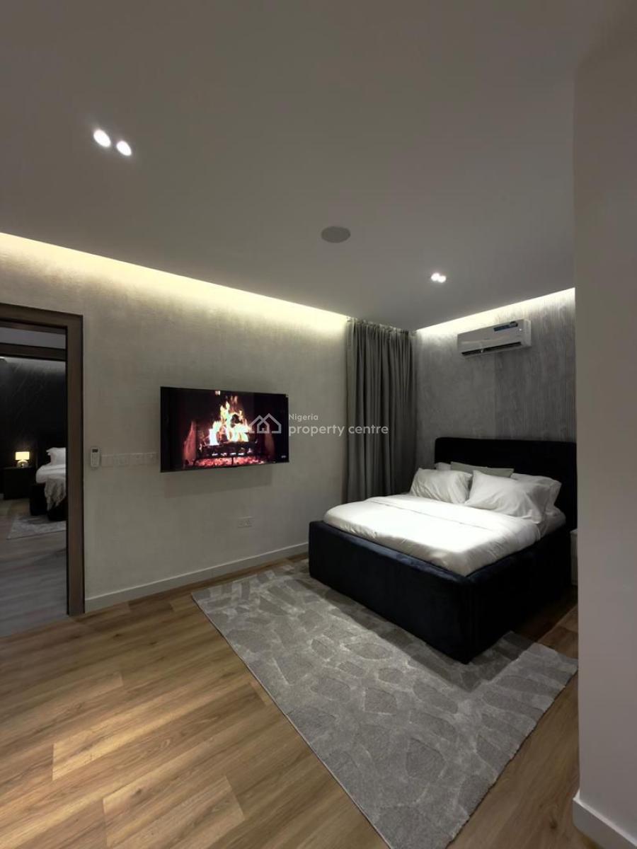 Spacious Two  Bedrooms Apartment with Ps5 and Balcony in a Sec, Victoria Island (vi), Lagos, Flat / Apartment Short Let