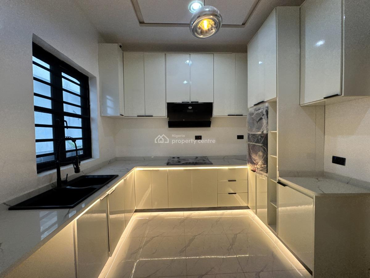 4 Bedroom Semi-detached Duplex + Bq, Orchid Road, Lekki, Lagos, Semi-detached Duplex for Sale