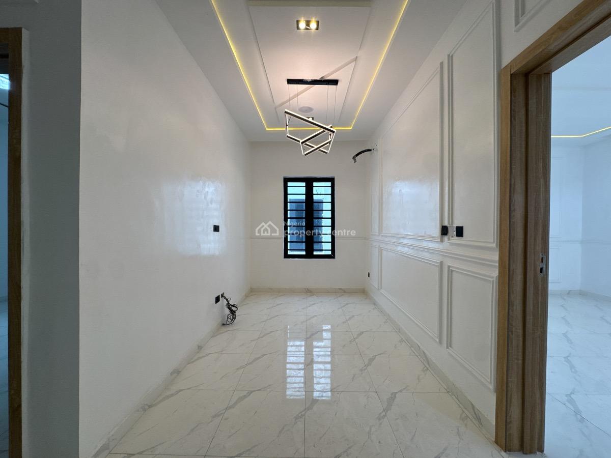 4 Bedroom Semi-detached Duplex + Bq, Orchid Road, Lekki, Lagos, Semi-detached Duplex for Sale