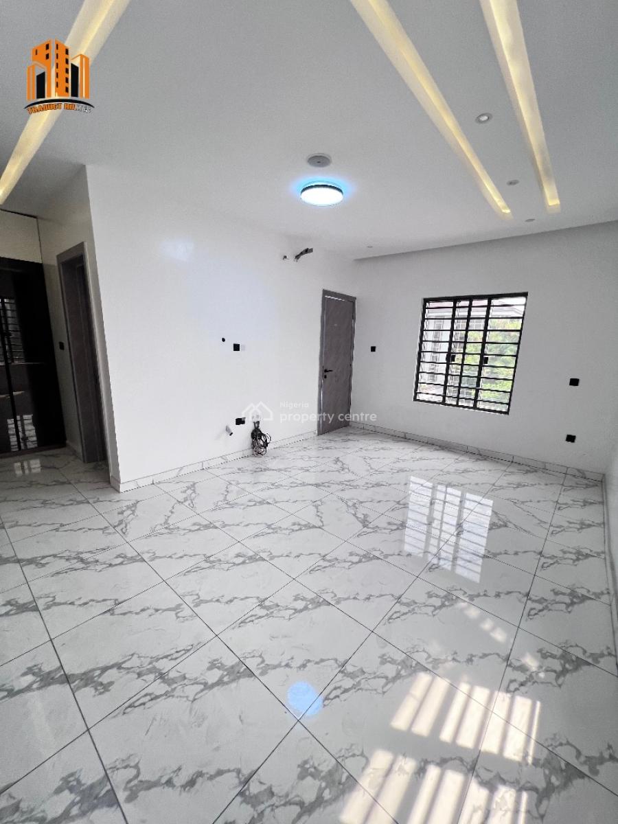 Contemporary Brand New  4 Bedroom Terrace Duplex with Private Compoun, Lekki Phase 1, Lekki, Lagos, Terraced Duplex for Sale