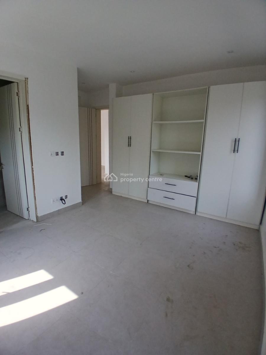 2 Bedroom En-suite Serviced Flat with 24/7 Power Supply, Fitted Kitche, Ikate, Lekki, Lagos, Flat / Apartment for Rent