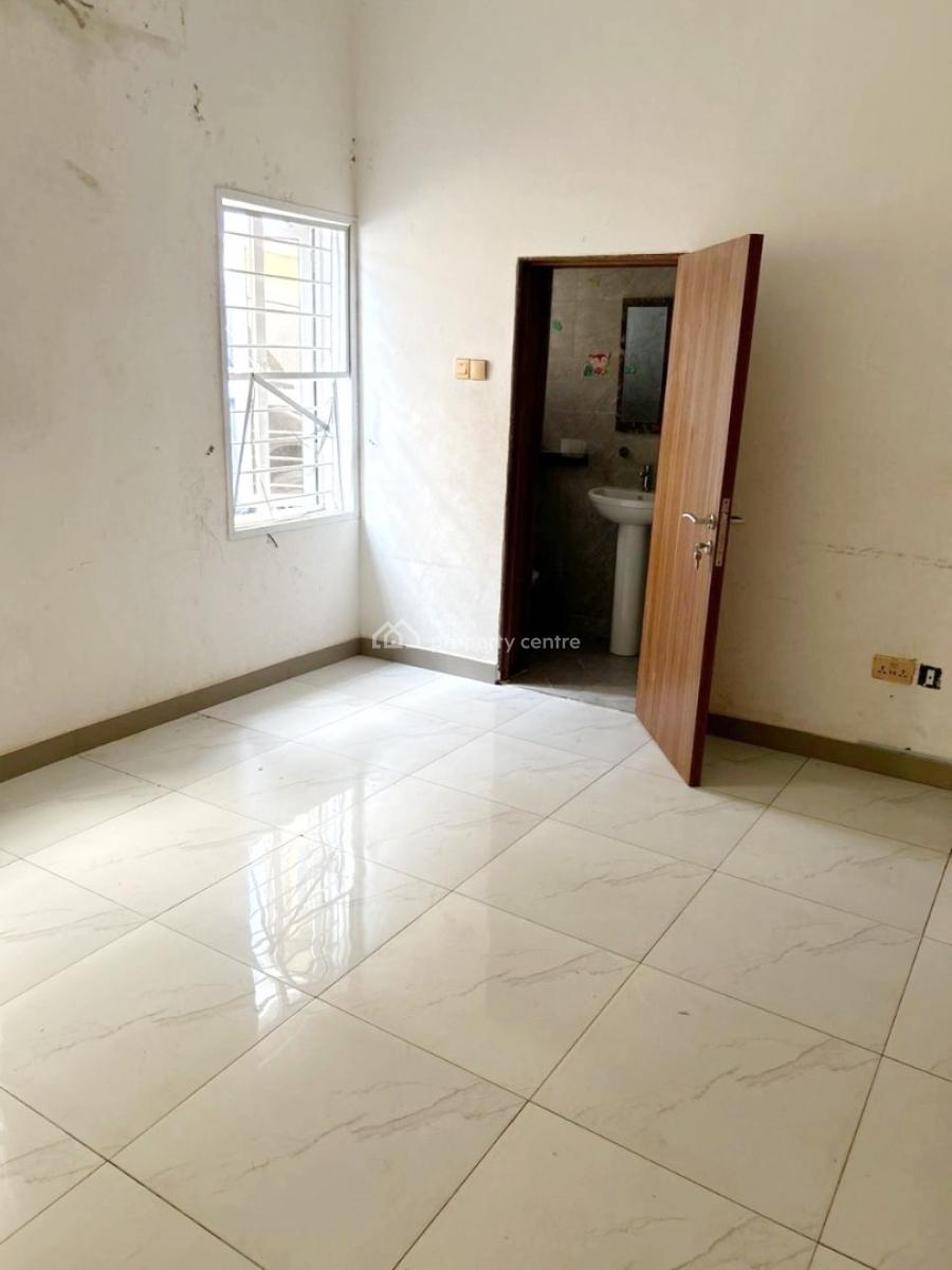 Luxury 3 Bedroom Flat, Gra Phase 2, Magodo, Lagos, Flat / Apartment for Rent