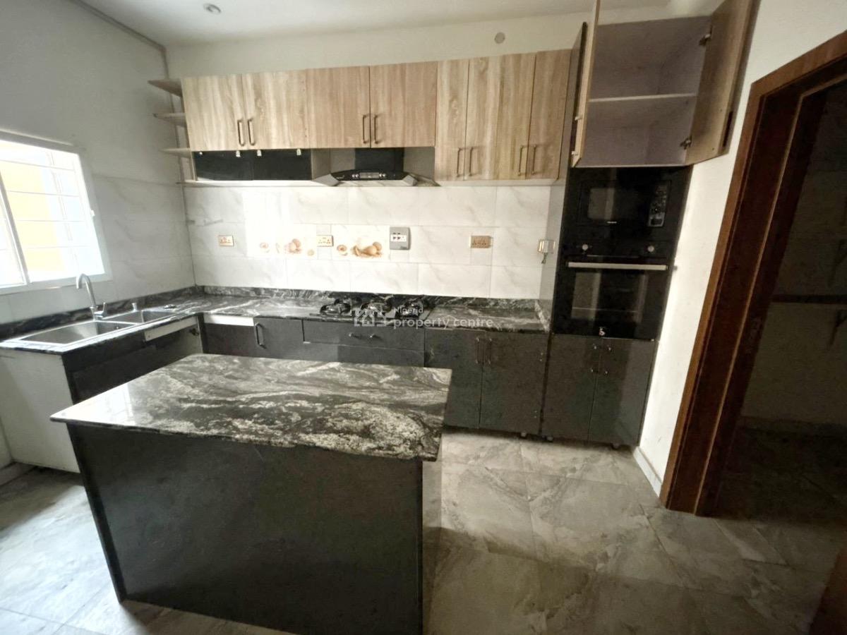 Luxury 3 Bedroom Flat, Gra Phase 2, Magodo, Lagos, Flat / Apartment for Rent