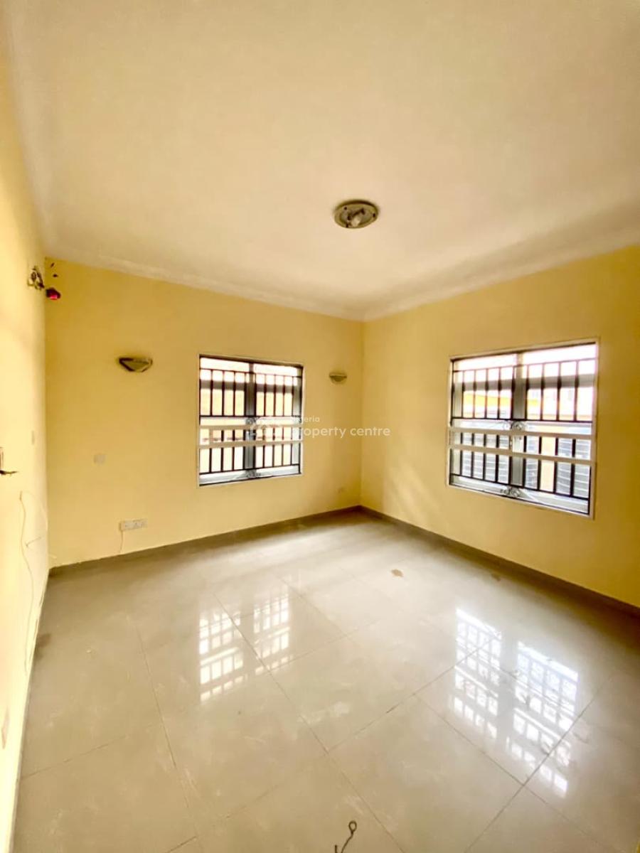 Spacious 3 Bedroom Apartment, Chevron, Lekki, Lagos, Flat / Apartment for Rent