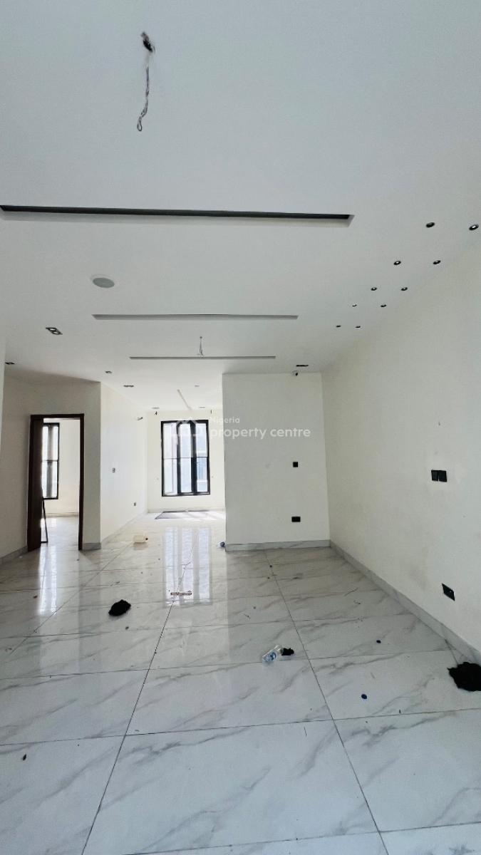 Well Built 2bedroom Apartment, Ologolo, Lekki, Lagos, Flat / Apartment for Rent