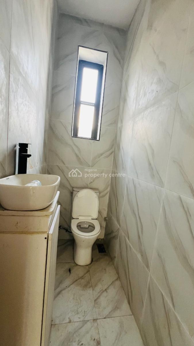 Well Built 2bedroom Apartment, Ologolo, Lekki, Lagos, Flat / Apartment for Rent