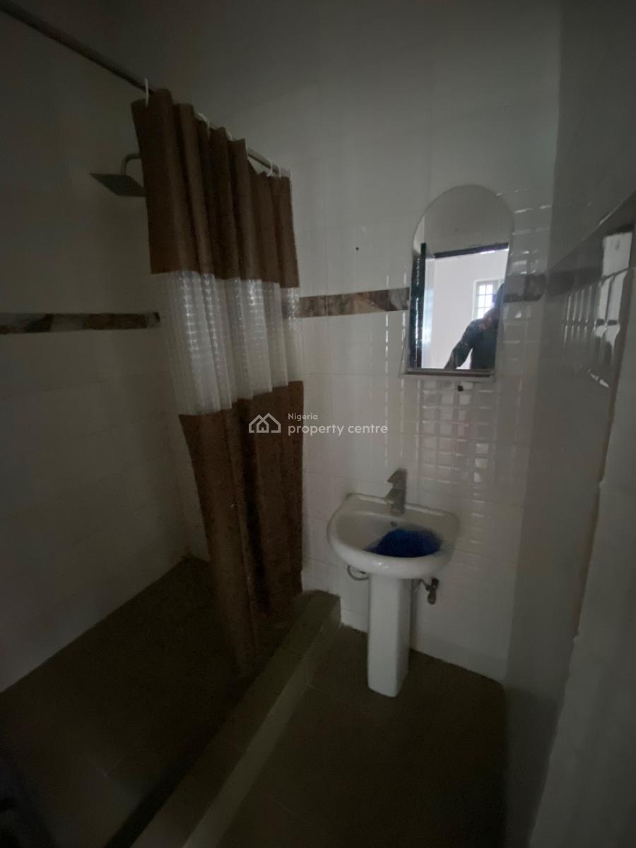 Tastefully Finished 3bedroom Flat., Eletu Street, Osapa, Osapa, Lekki, Lagos, Flat / Apartment for Rent