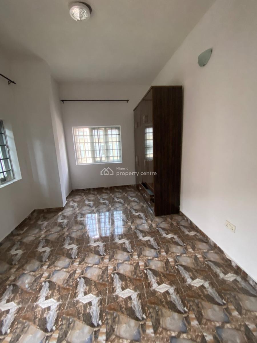 Tastefully Finished 3bedroom Flat., Eletu Street, Osapa, Osapa, Lekki, Lagos, Flat / Apartment for Rent