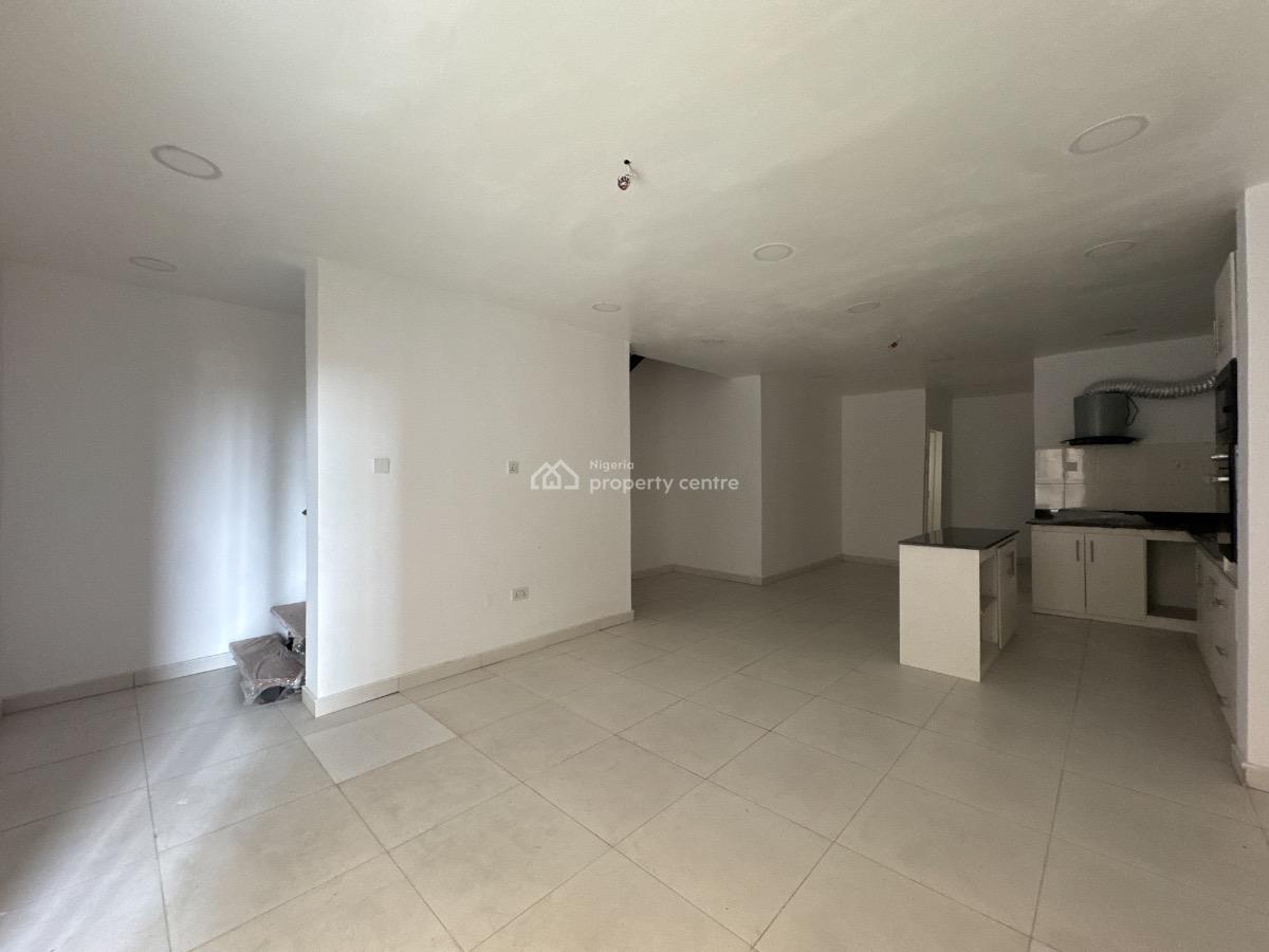 2 Bedroom Maisonette, Orchid Road, Lekki, Lagos, House for Sale