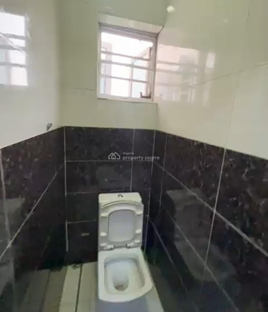 Large and Spacious Masters Bedroom Inside a Shared Duplex, Coleman Nwafor Estate Orchid Road, Lekki, Lagos, Self Contain (single Rooms) for Rent