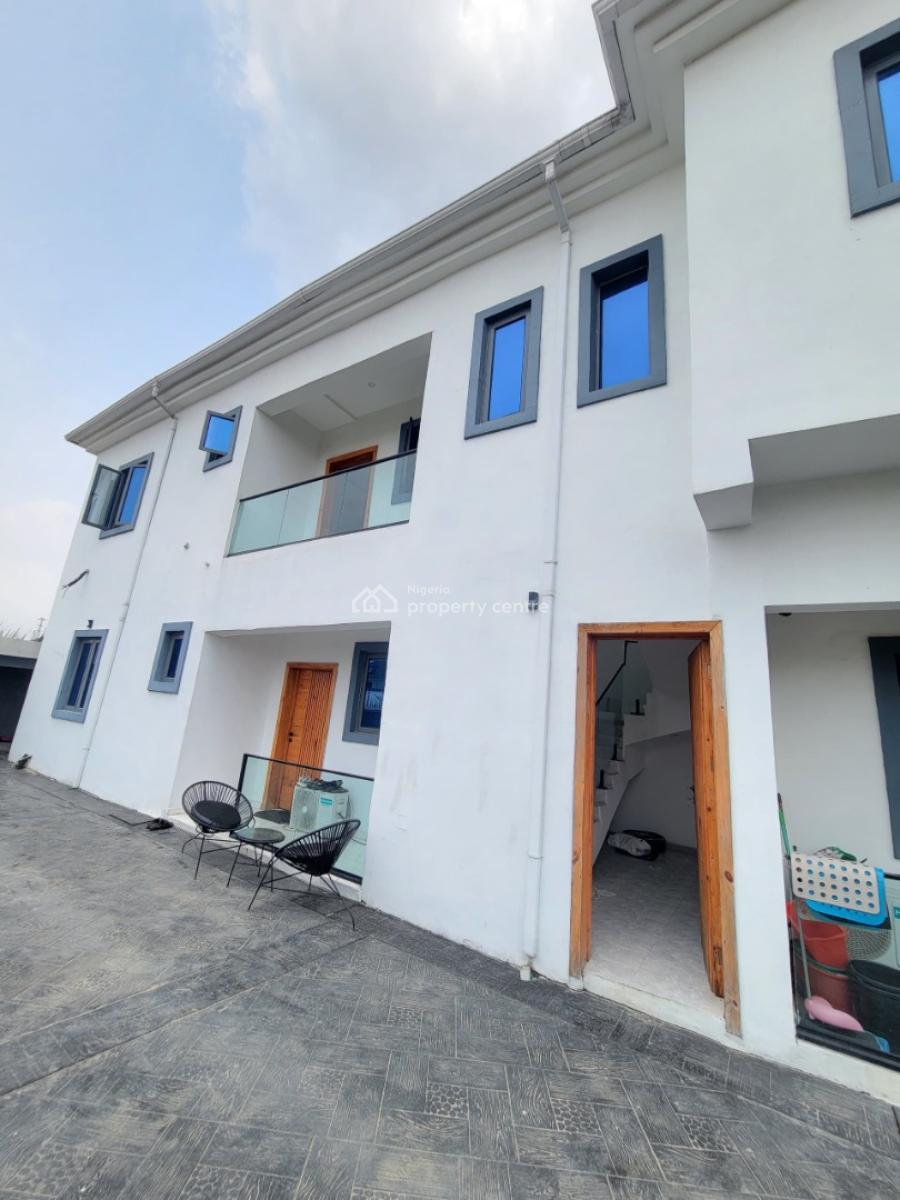 Luxury Standard Ensuit 3 Bedroom Apt Upstairs, Badore, Ajah, Lagos, Flat / Apartment for Rent