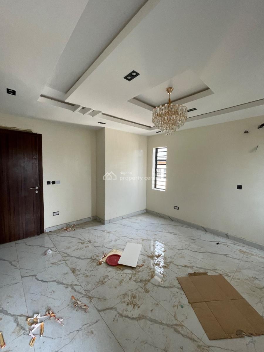 Luxury 4 Bedroom Duplex with Spacious Personal Compound, Victory Estate, Gbagada, Lagos, Semi-detached Duplex for Sale