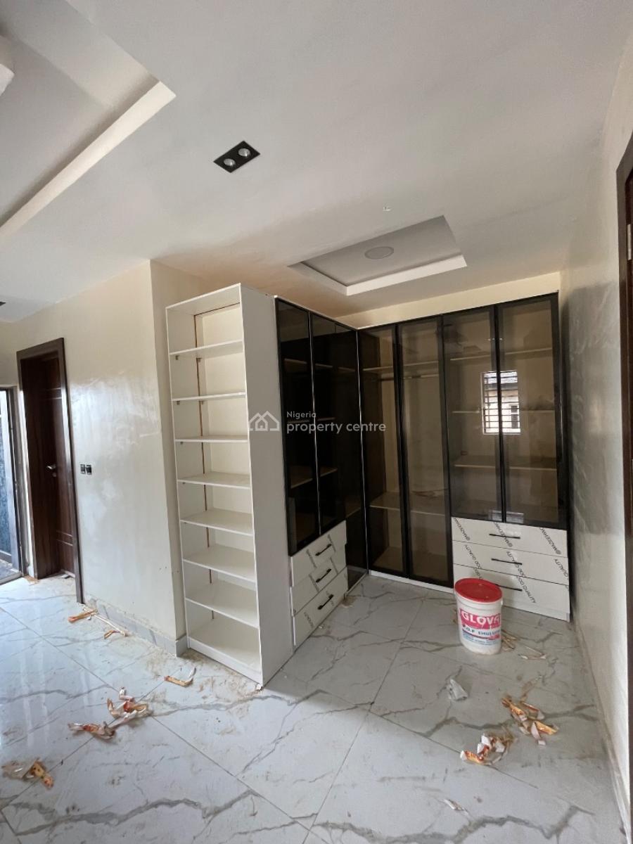 Luxury 4 Bedroom Duplex with Spacious Personal Compound, Victory Estate, Gbagada, Lagos, Semi-detached Duplex for Sale