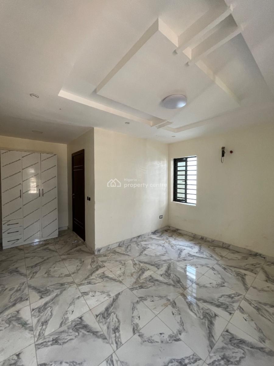 Luxury 4 Bedroom Duplex with Spacious Personal Compound, Victory Estate, Gbagada, Lagos, Semi-detached Duplex for Sale