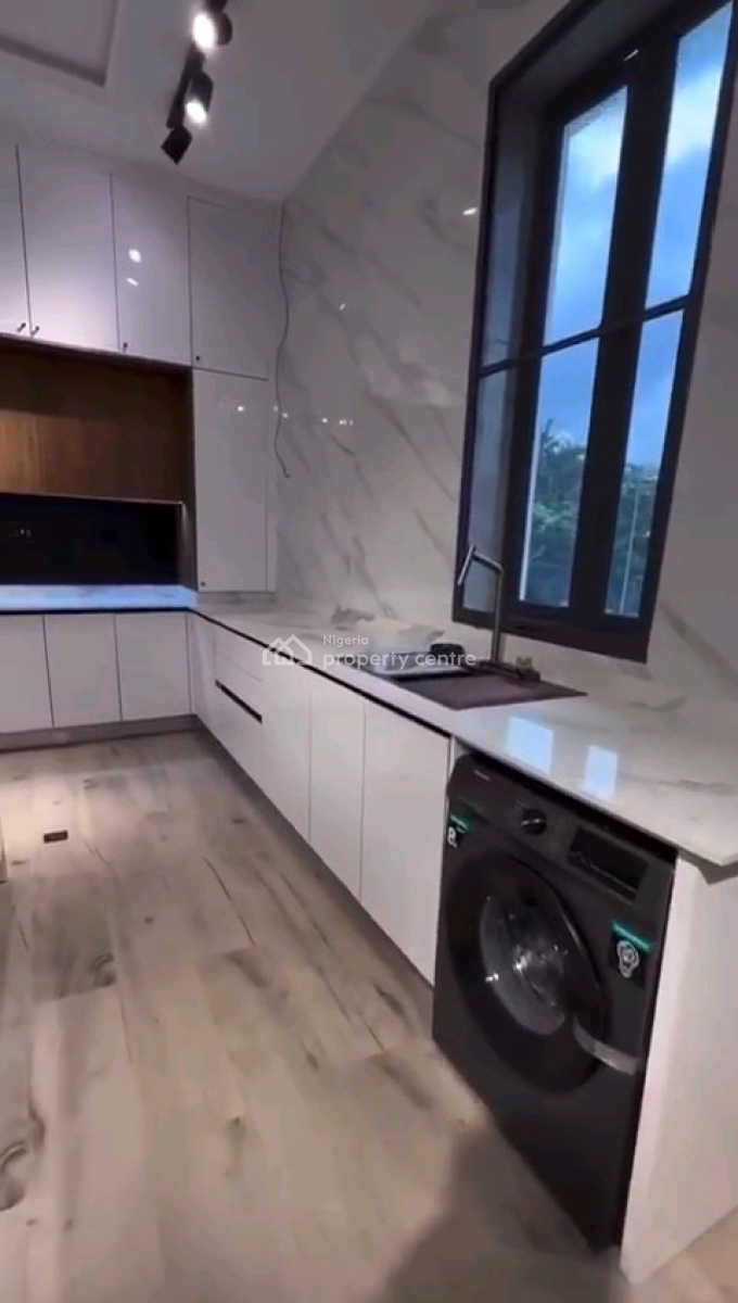 7 Bedroom Detached Duplex, Amen Estate Phase 1, Ibeju Lekki, Lagos, Detached Duplex for Sale