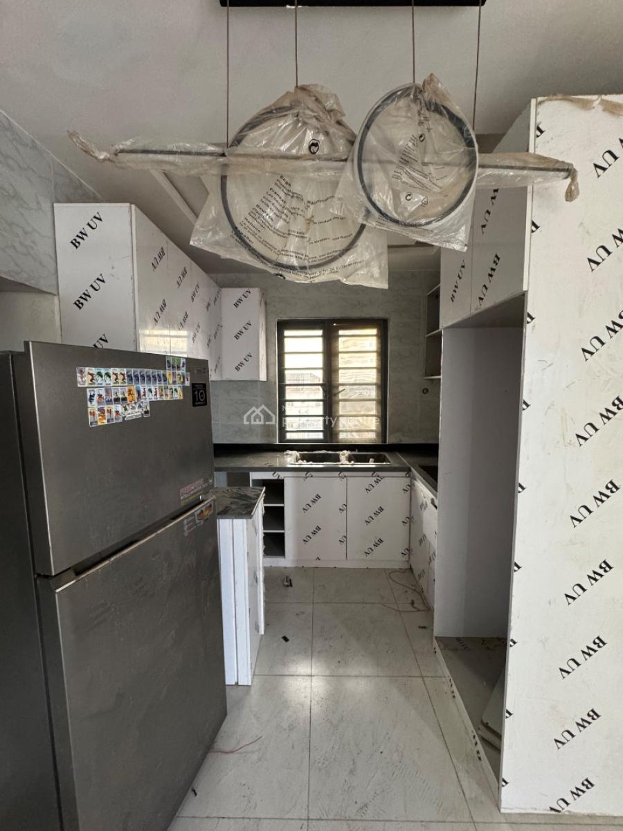 2 Bedroom Apartment, Ologolo, Lekki, Lagos, Flat / Apartment for Rent