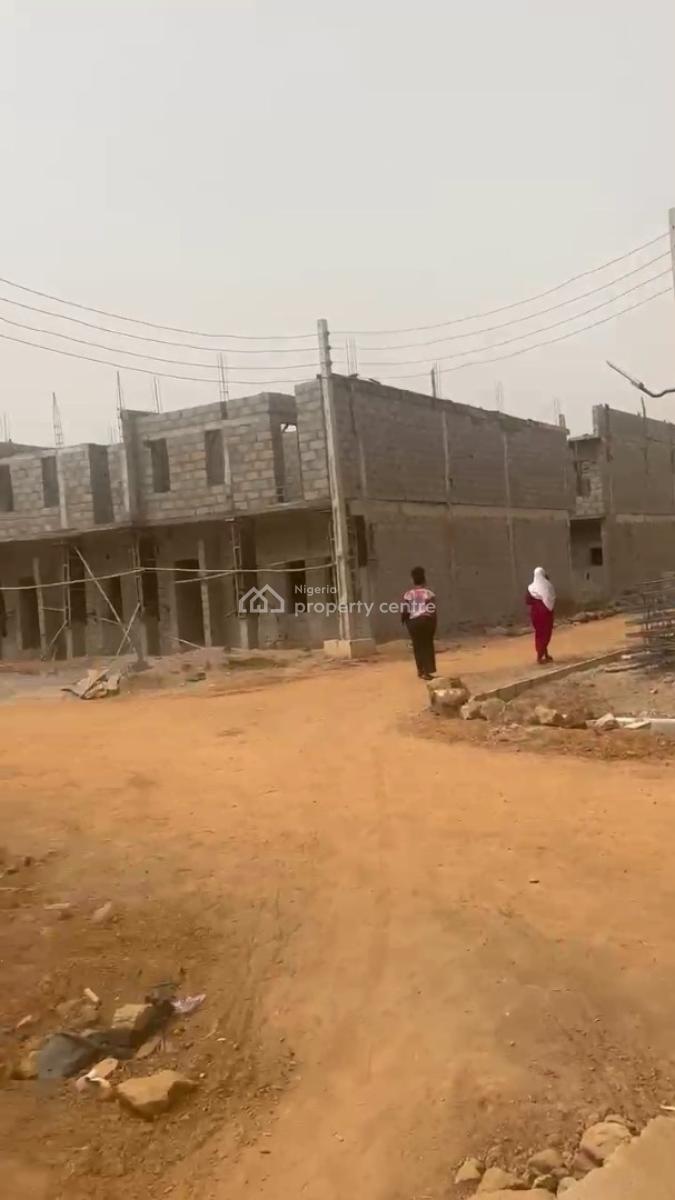 3bedroom Terraceduplex with Bq, Karsana, Abuja, Terraced Duplex for Sale