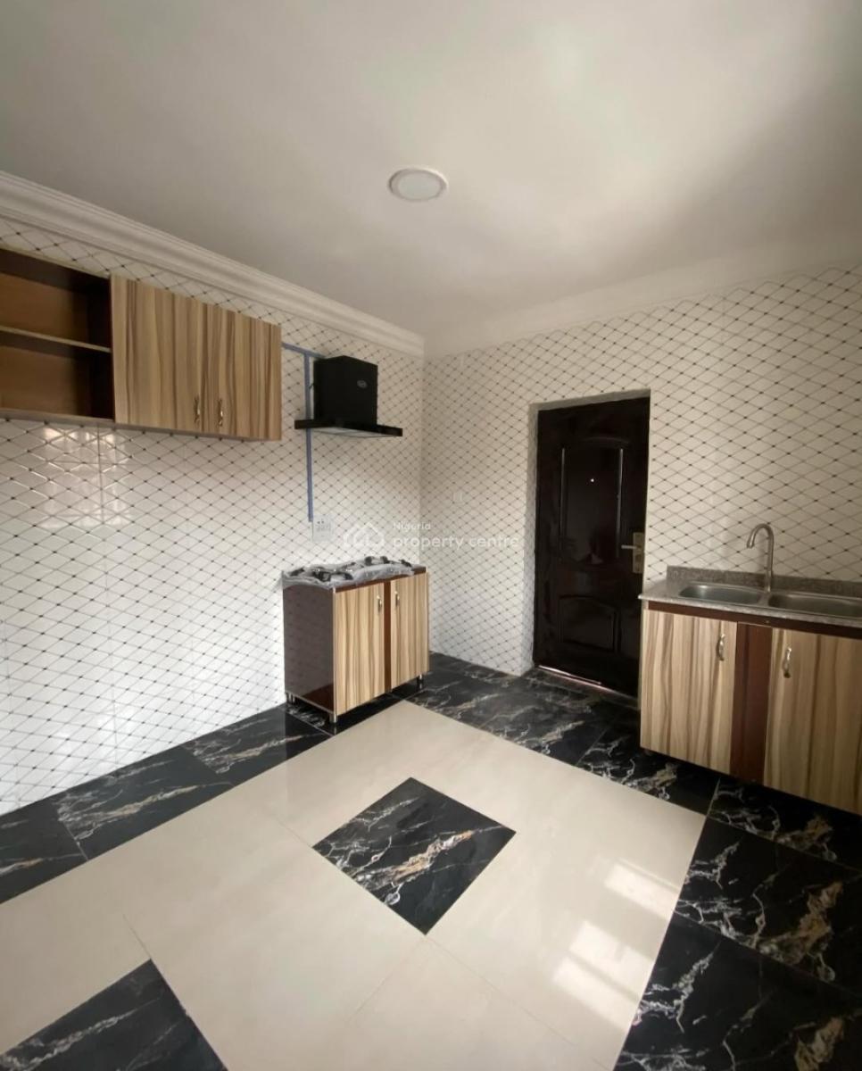 2 Bedroom En-suite Well-finished Flat with Fitted Kitchen Cabinets/hea, Oniru, Victoria Island (vi), Lagos, Flat / Apartment for Rent