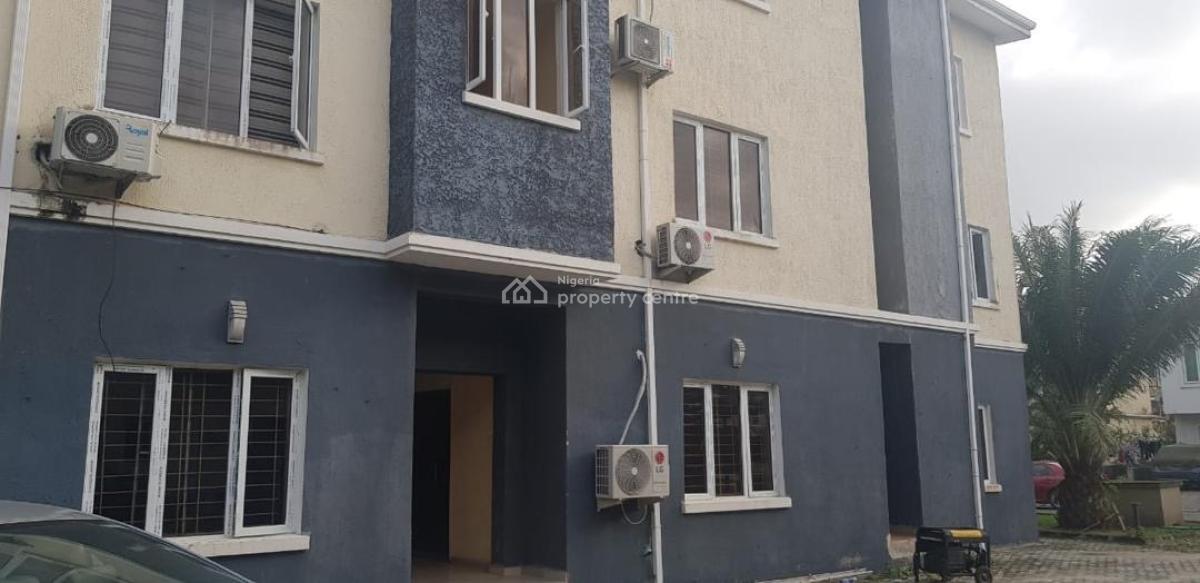 Luxurious Two Bedroom Flat, Buena Vista Estate on Orchid Road, Lafiaji, Lekki, Lagos, Flat / Apartment for Sale